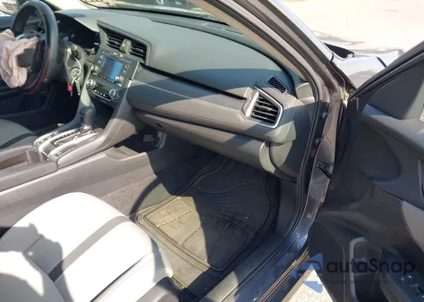 2016 Honda Civic Lx z USA, uszkodzony, nr VIN 2HGFC2F54GH570428